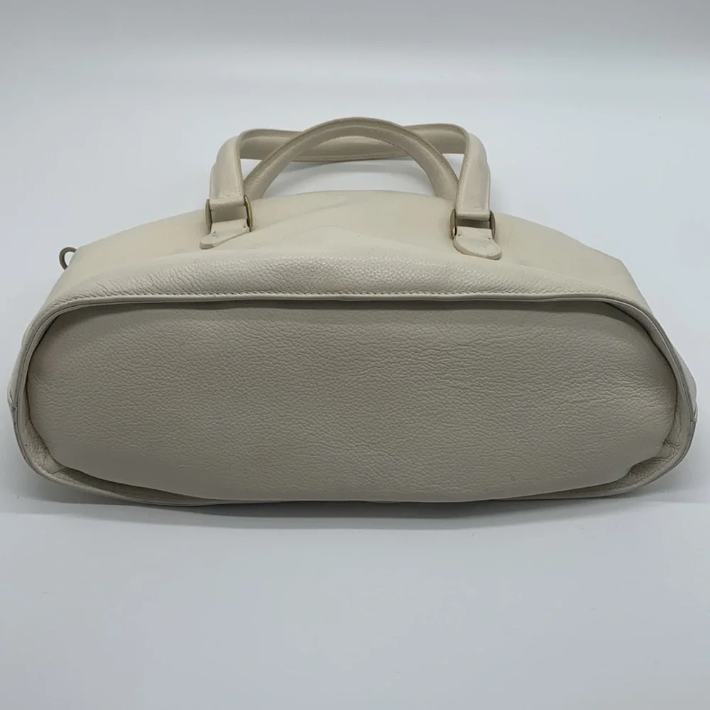 Vintage Coach Classic White Leather Bag - Picture 10 of 16